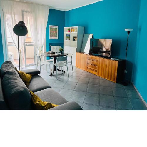 Console Flaminio apartment