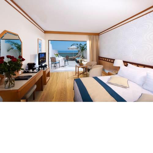 Constantinou Bros Athena Beach Hotel