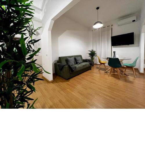 Conte Rosso Apartment