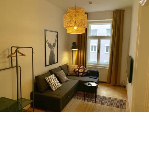 Contemporary City Apartment - by Nahuen Suites