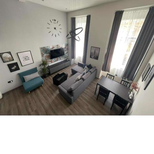 Contemporary Jindřišská Apartment