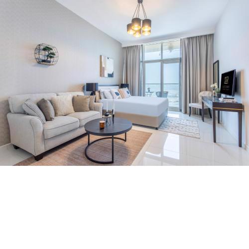 Contemporary Studio-Ghalia Tower