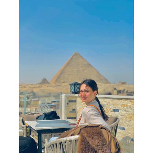 Continental Pyramids Inn