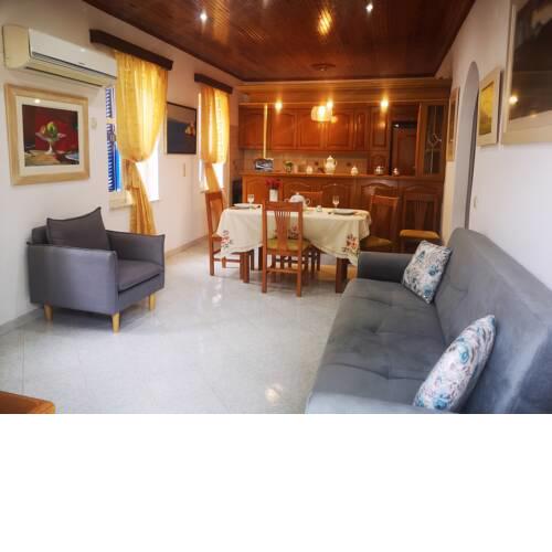 Cool - Cosy House