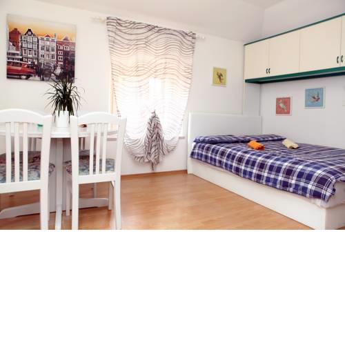 Cool & Romantic Studio in Portoroz JB3