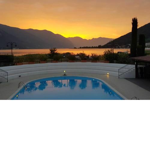 Copelia - Pool and Elegance
