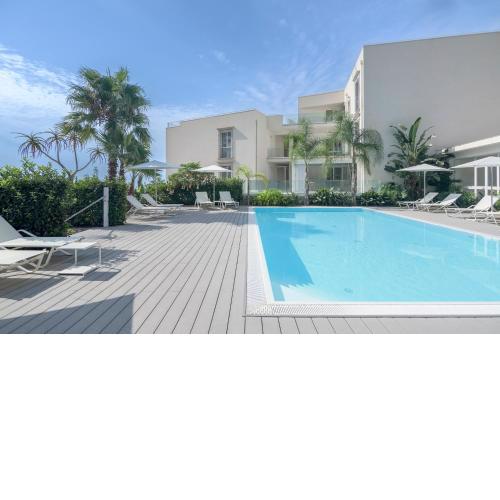 Cora Luxury Home