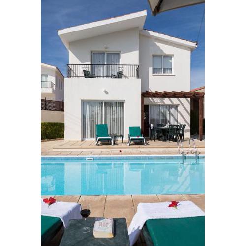 Coral Bay Sunbeam Villa