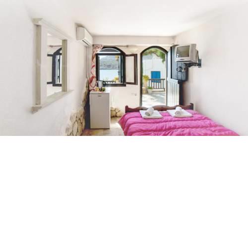 Coral Rooms