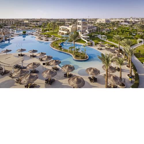 Coral Sea Holiday Resort and Aqua Park