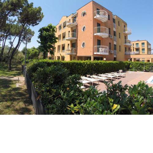 Corallo Apartments
