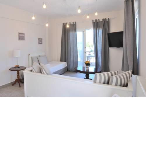 Corfu Town Luxury Studio -C