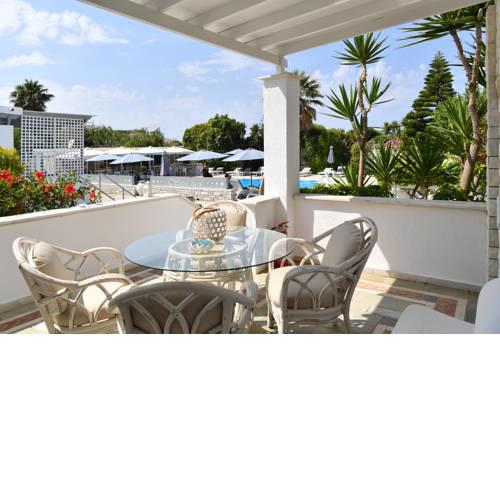 Corina Studios-Apartments