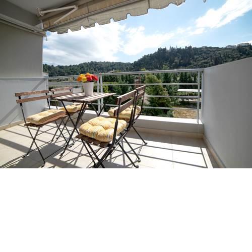 Corinthian Gulf beachfront lux flat