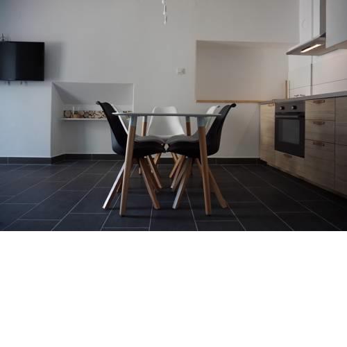 Corner Apartments