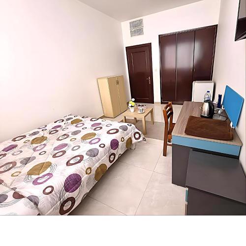 Corniche - Extremely Unique Room
