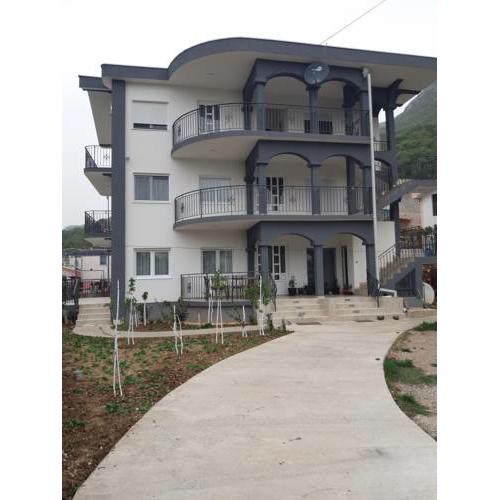 Corovic Apartments