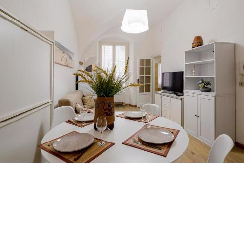 Corradi Suite Apartment - WiFi, SmartTV, Air Conditioning