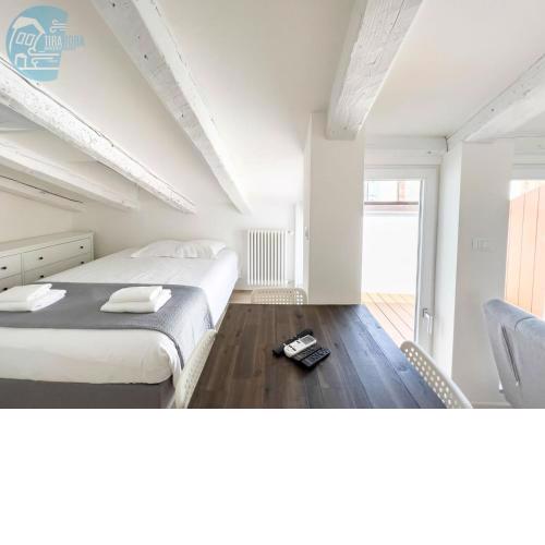 Corridoni 4C Tirabora Short Rent