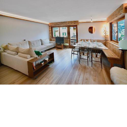 [Cortina Center] Luxury Home