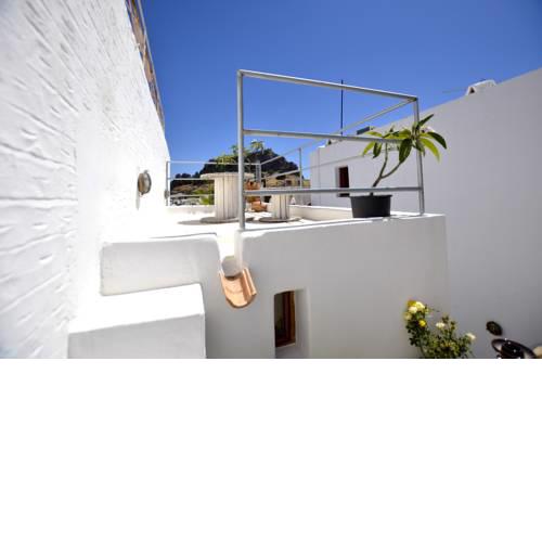 Cosmos Home Lindos