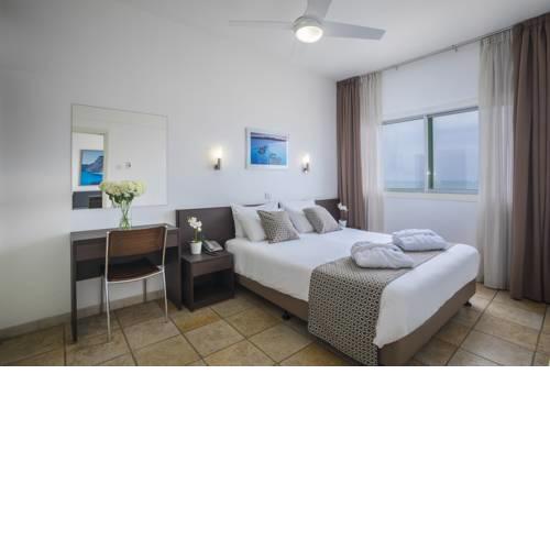 Costantiana Beach Hotel Apartments