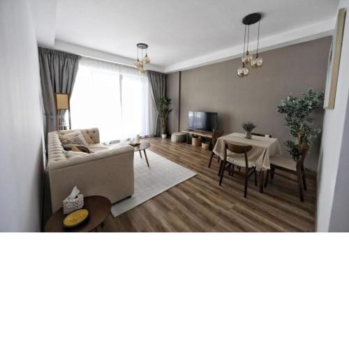 Cosy 1 Bedroom Apartment + access to beach & pool