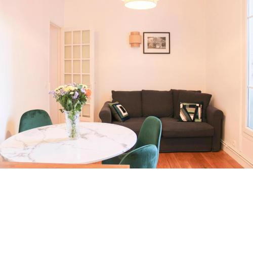 Cosy 27m apartment in the 8th district of Paris