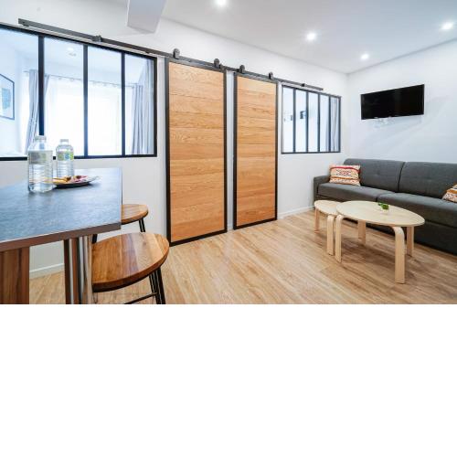Cosy 4 People near Montmartre and opera