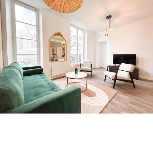 Cosy 5 bedroom & 2 bathroom-Marais