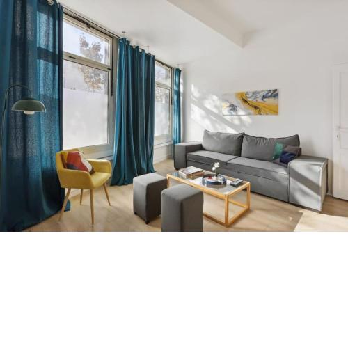 Cosy and renovated studio in heart of Paris XVieme