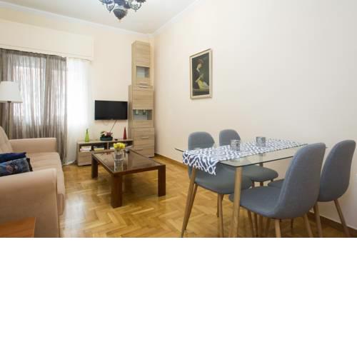 Cosy Apartment in Athens