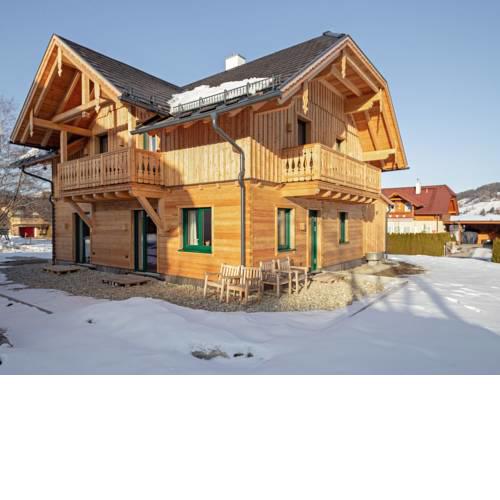 Cosy Apartment in Sankt Margarethen im Lungau with Balcony