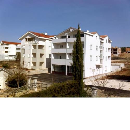 Cosy Apartment in Zadar with Balcony