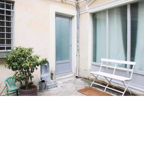 Cosy apartment with terrace - near Le Marais