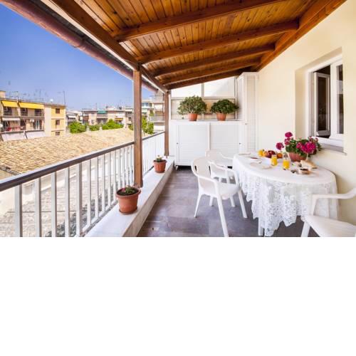 Cosy Apt in the Heart of Corfu 2