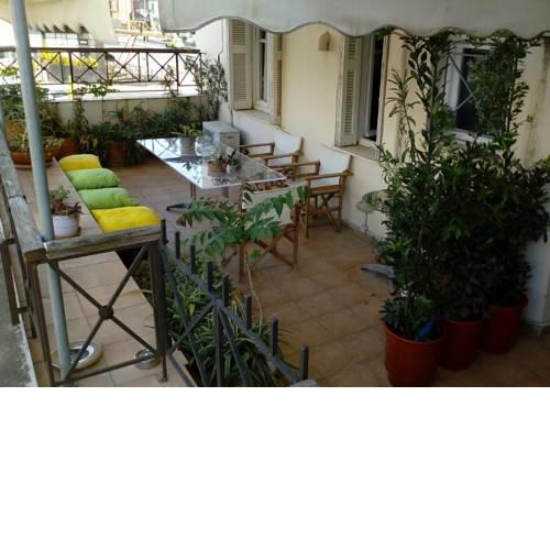 Cosy Bauhaus studio @ Gazi, Athens