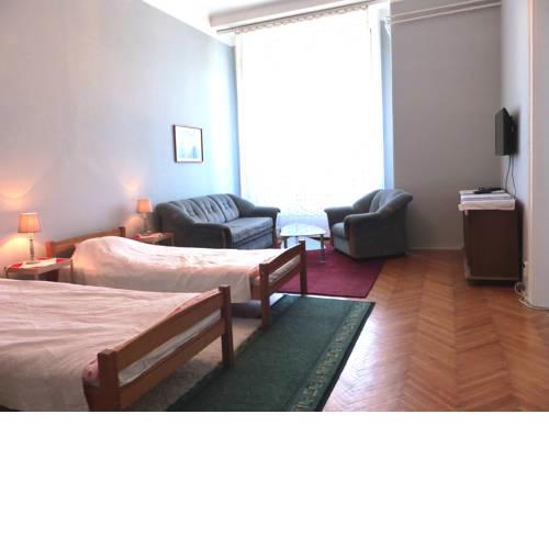 Cosy Bird Suite