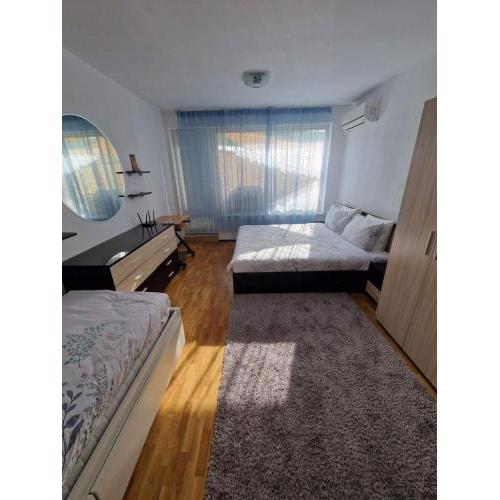 Cosy Breeze Apartment