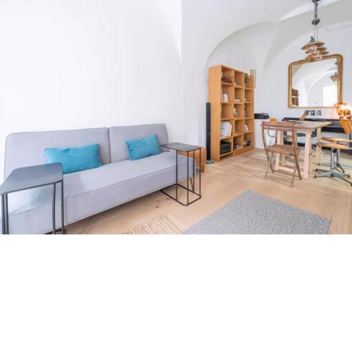 Cosy bright and Charming Apartment