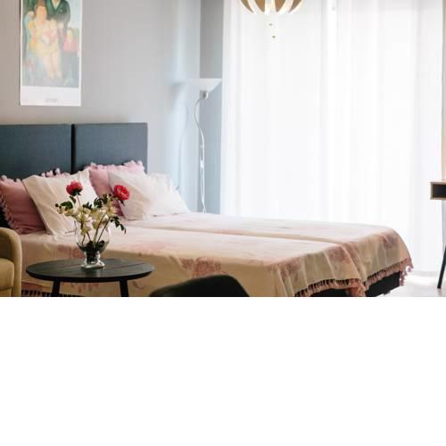 Cosy Downtown Apartment
