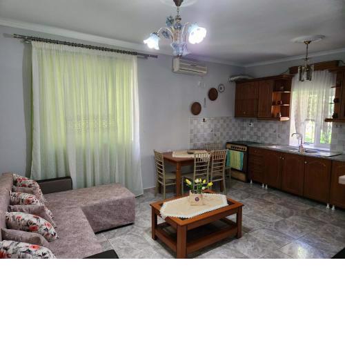 Cosy guest house