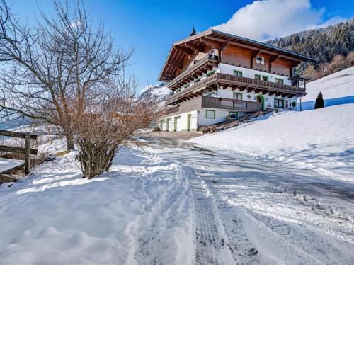 Cosy Holiday Home in Bramberg am Wildkogel with Terrace