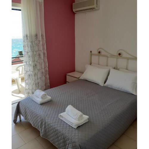 Cosy maisonette in Glyfada beach