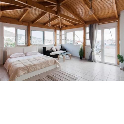 Cosy penthouse in Glyfada