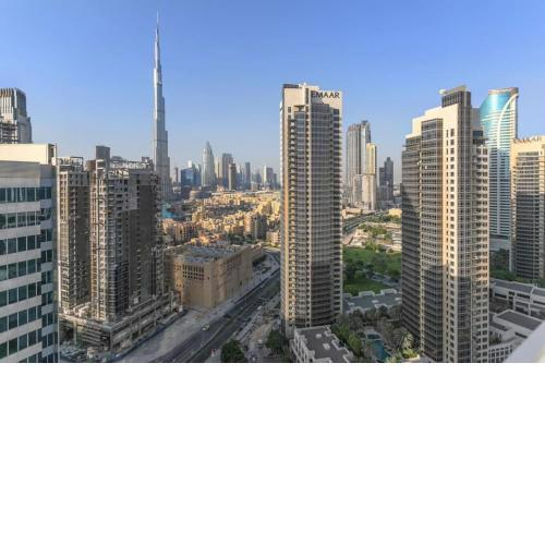 • Cosy studio with stunning Burj Khalifa views! •