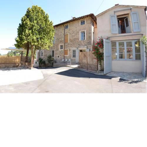 Country B&B in the Hills of Lucca -