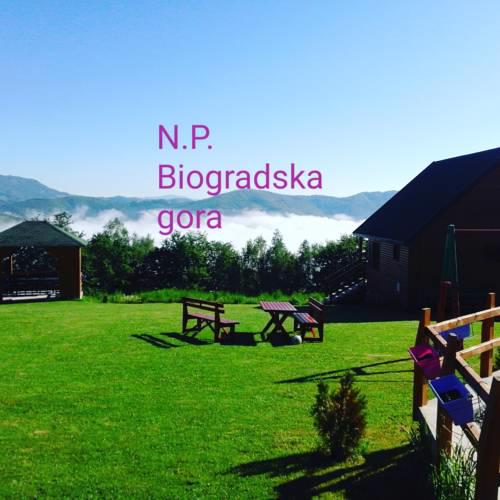 Country House Eco village Ćorić