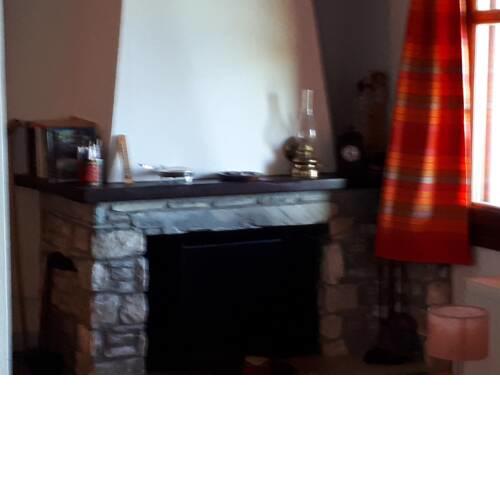 Country house in Mouresi