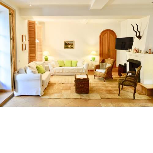 Counts 65 - slightly different apartment